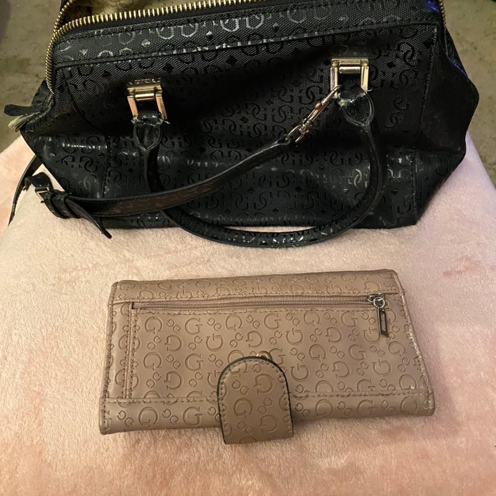 Guess purse and wallet